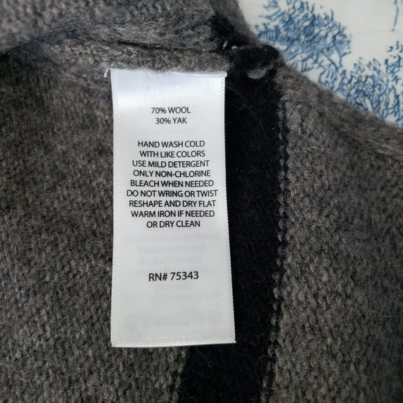 Tahari Lagenlook Oversized Boxy Wool & Yak Cowl Neck Striped Poncho - Picture 7 of 7